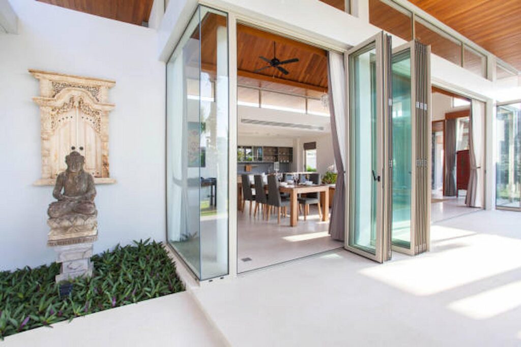 bi-folding door